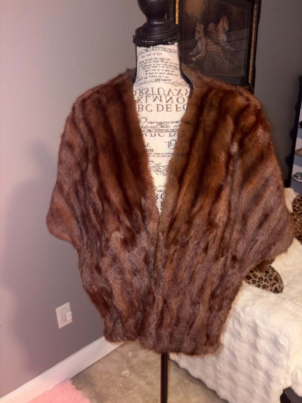 Vintage F. Winn Duffy Brown Mink Fur Stole Wrap Capelet